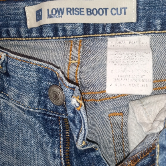 Women's Low rise boot cut GAP JEANS  size2 - Picture 2 of 4